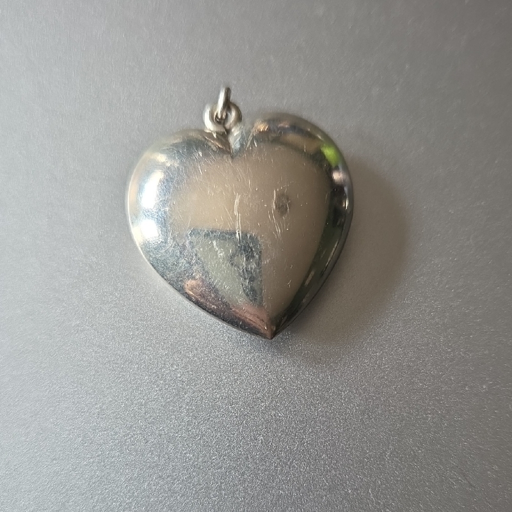 Tiffany & Co. Shiny Silver Heart Necklace